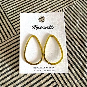 NEW with Tags Gold Hammered Earrings